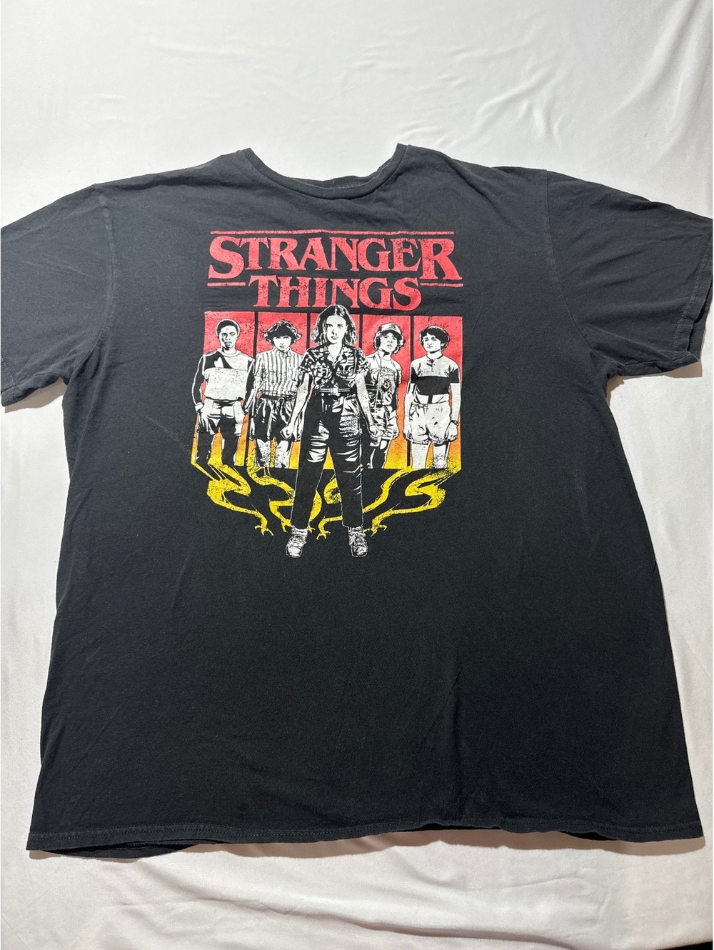 XL Stranger Things Vintage Style Graphic Tee - Demogorgon-ly